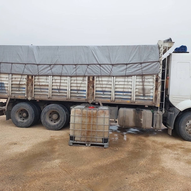 Gaziantep'te bin 980 litre kaçak akaryakıt ele geçirildi
Gaziantep'te janda...