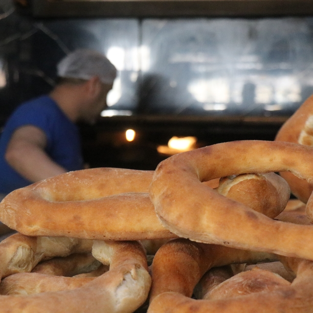 Sahur sofralarının asırlık konuğu: Ramazan ayına özel halka pide