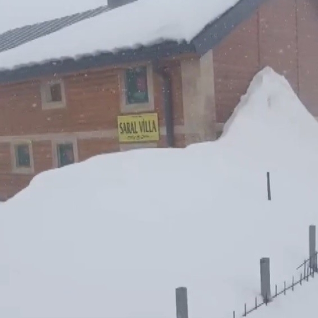 Bayburt'ta Kılıçkaya Yaylası kar altında kaldı