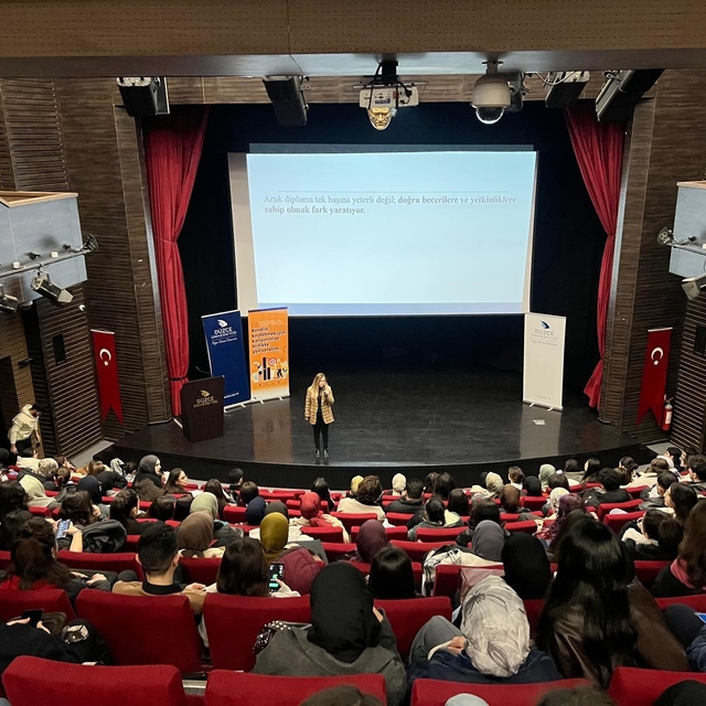 Kariyer 360 Gelişim Serisinin ilk etkinliği gerçekleştirildi