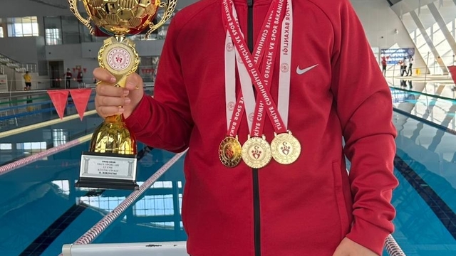 Karabüklü yüzücü Lord, Türkiye finallerine katılmaya hak kazandı