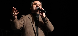 Sedat Uçan ilahi ve tasavvuf eserleri seslendirdi