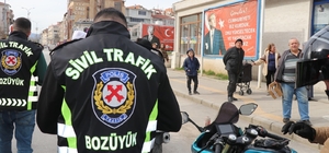 Bozüyük'te sivil trafik ekipleri göreve başladı