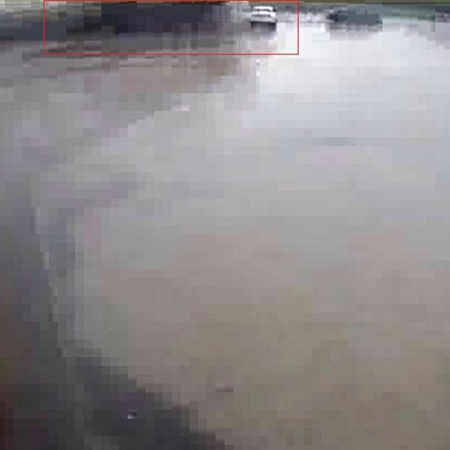 Diyarbakır'da tır otomobili biçti: 2 yaralı