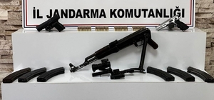 Diyarbakır'da silah kaçakçılığı operasyonu