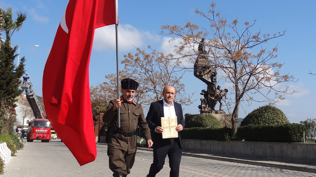 İstanbul'dan Çanakkale'ye yürüyen gazi torunu "şehitler diyarına" ulaştı