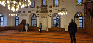 Bartın'da camiler kadın hükümlüler tarafından temizleniyor