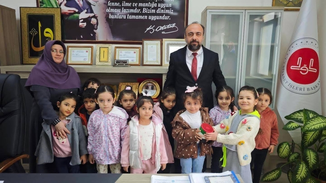 İslahiye'de miniklerden Gazze'ye destek