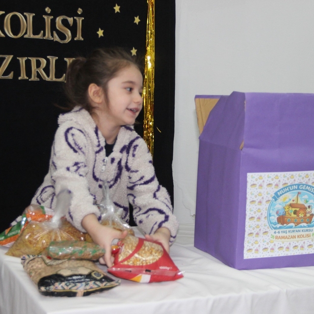 Cizre'de minik yüreklerden büyük dayanışma