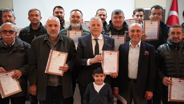 Dev projede tapular teslim edildi