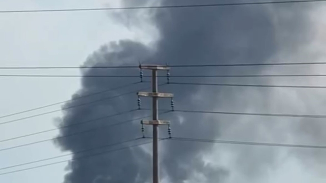 Yıldız Entegre fabrikasında korkutan yangın
Dev fabrikadan yükselen dumanlar ilçenin birçok noktasından görüldü