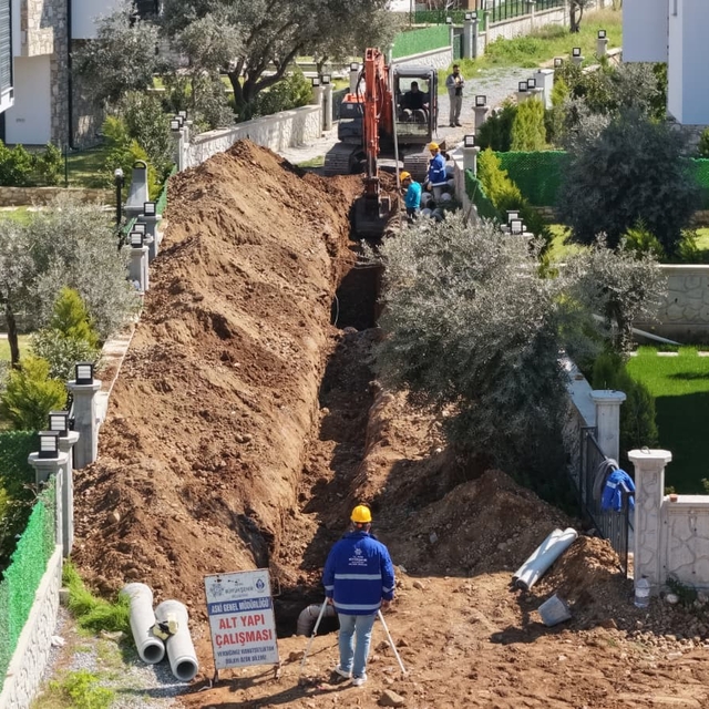 Aydın Büyükşehir'den Davutlar'da altyapı yatırımı