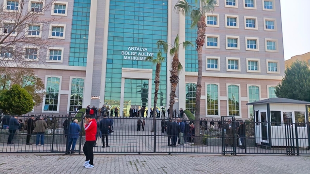 Antalya Büyükşehir Belediyesi soruşturmasında sanıkların yargılanmasına devam ediliyor
