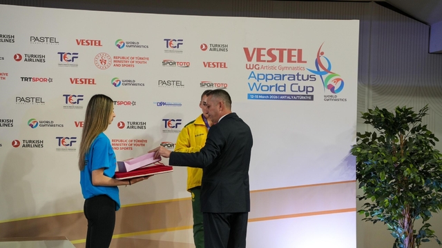 Niğdeli cimnastikçiler Dünya Kupası heyecanını yerinde yaşadı