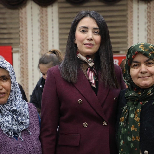 Niğde'de koruyucu aileler ve çocuklar iftar programında buluştu