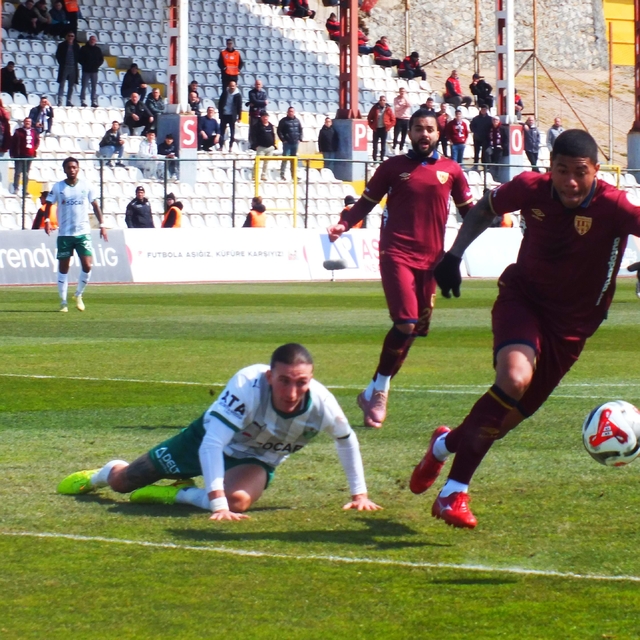 Bandırma Spor - Alagöz Holding Iğdır FK: 0-0