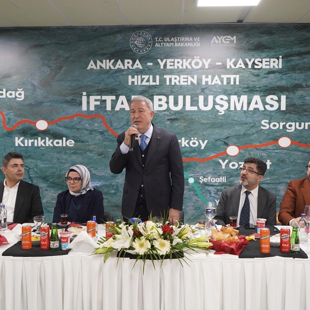 TBMM Milli Savunma Komisyonu Başkanı Akar: "Türkiye'de çok ciddi bir kalkın...