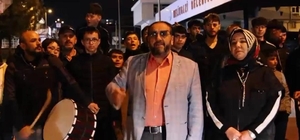 Kayseri’de mahalleliden ‘Kabe de Hacılar’ performansı