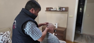 Uşak Belediyesi yaptığı sosyal yardımlar ve sağladığı desteklerle gönülleri kazanıyor