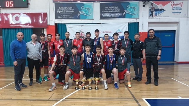 Basketbolda şampiyonlar belli oldu