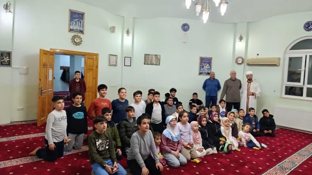 Çüngüş'te Kadir gecesi dualarla idrak edildi