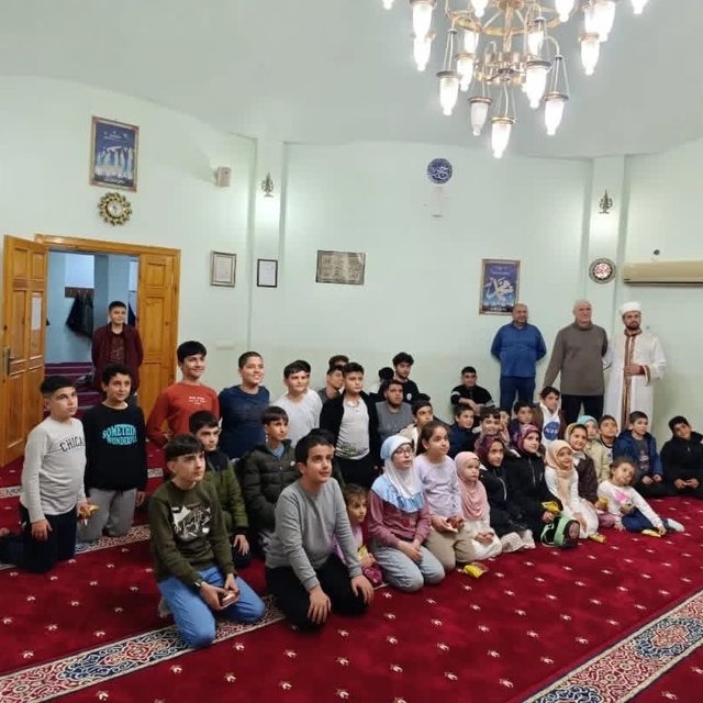 Çüngüş'te Kadir gecesi dualarla idrak edildi