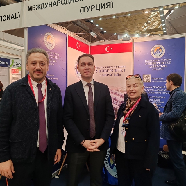 Avrasya Üniversitesi'nden Rusya çıkarması