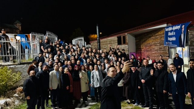 AK Parti Gençlik Kolları Genel Başkanı Yusuf İbiş Bilecik'te gençlerle buluştu