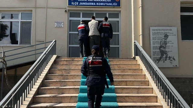Cezaevi firarisi Gediz'de yakalandı
