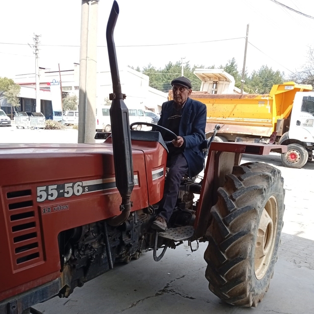 Çalınan traktörüne 21 yıl sonra kavuştu