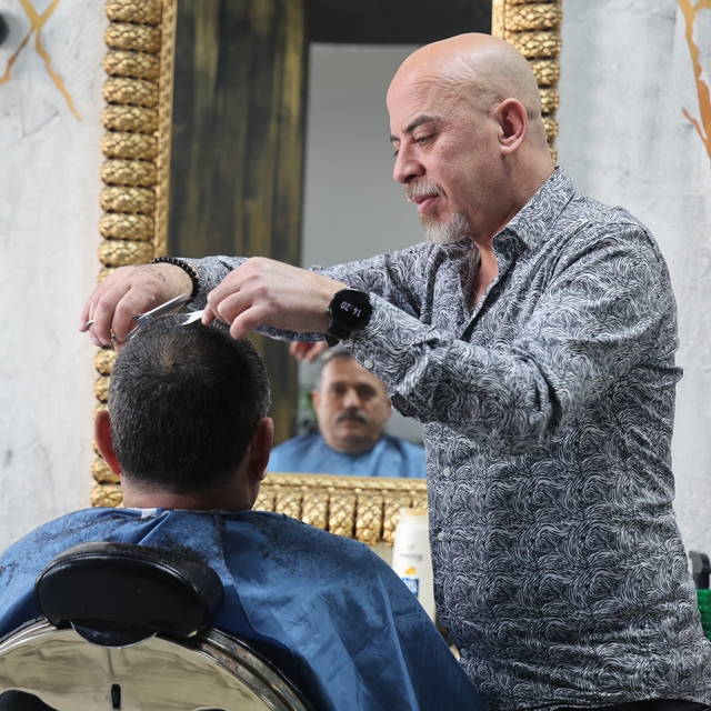 Konya'da berberlerde gün boyu bayram yoğunluğu