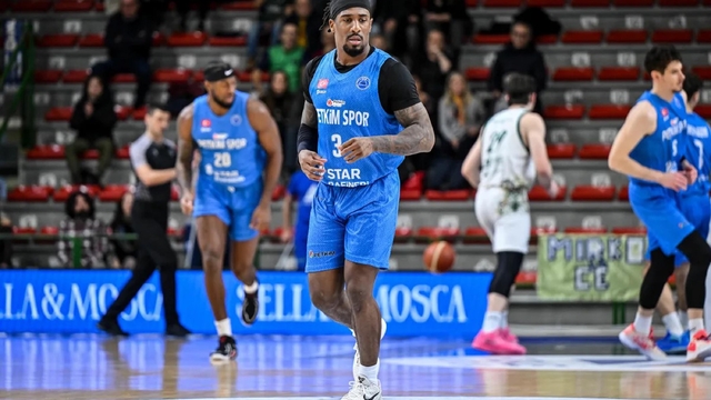 Petkimspor yarı final için rövanşa çıkıyor