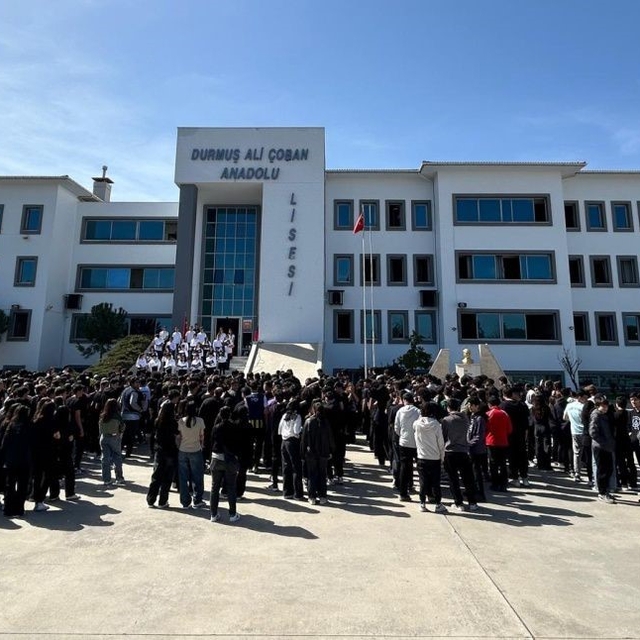 Durmuş Ali Çoban Anadolu Lisesi Ersmus için 40 okul arasında