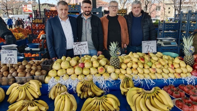 Salihli'de Çarşamba Pazarı 3 gün açık kalacak
