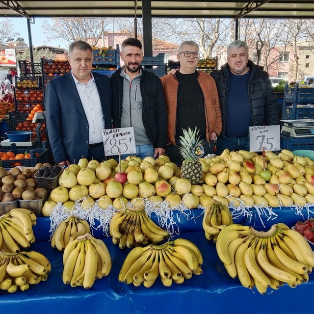 Salihli'de Çarşamba Pazarı 3 gün açık kalacak
