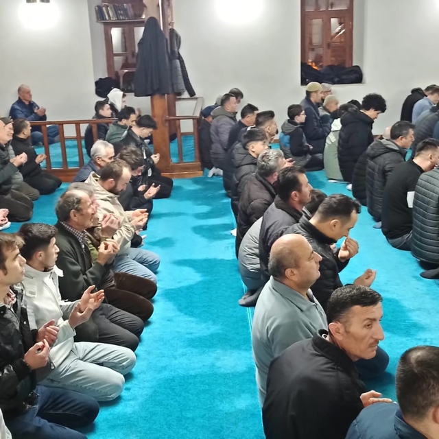 Devrek'te Kadir Gecesi coşkusu