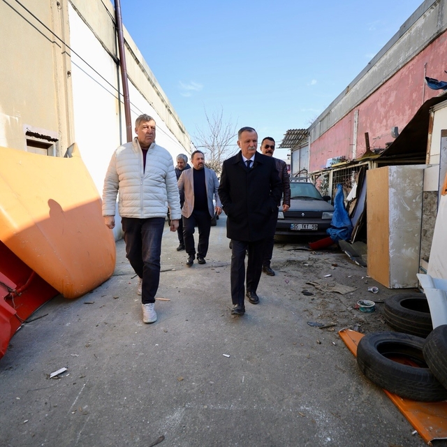 Başkan Balaban KSS esnafını dinledi