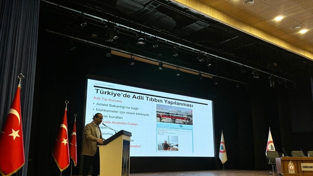 BEUN'da Geleceğin Hekimleri Kariyer Günleri'nde buluştu