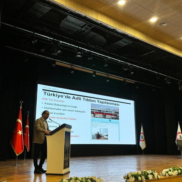 BEUN'da Geleceğin Hekimleri Kariyer Günleri'nde buluştu