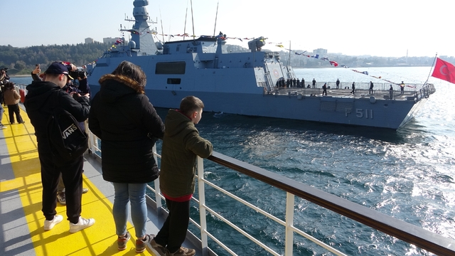 Ziyarete açılan TCG Heybeliada misafirlerini mest etti