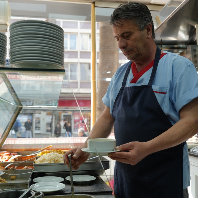 Denizli Esnaf Odasından bayram öncesi yerel esnafla dayanışma çağrısı
Başka...