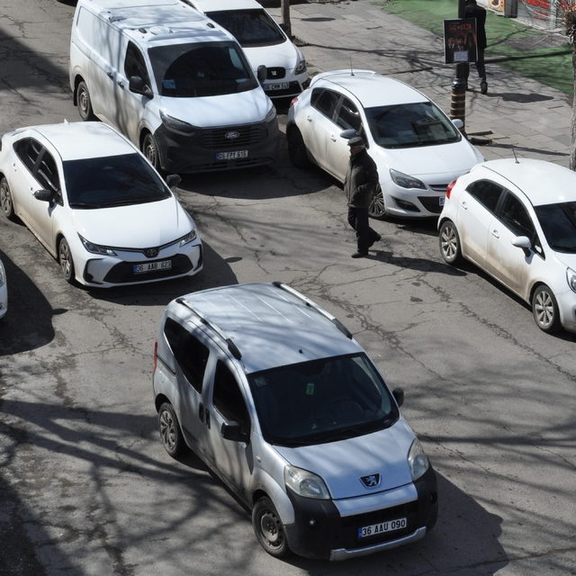 Kars'ta trafiğe kayıtlı araç sayısı 55 bin 158'e ulaştı