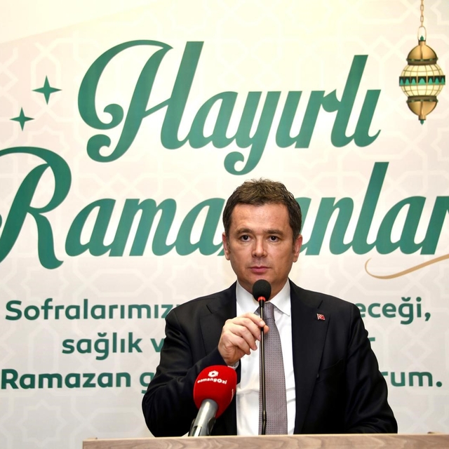 Osmangazi'de 136 mahalle tek yürek
Başkan Aydın'dan muhtarlarla birlik tabl...