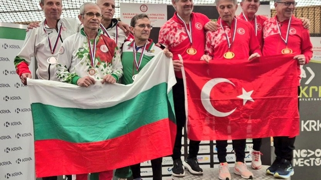 65 yaşındaki Denizlili atlet üç altın madalya yurda döndü