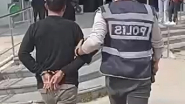 Defne'de hapis cezası bulunan 2 kişi yakalandı