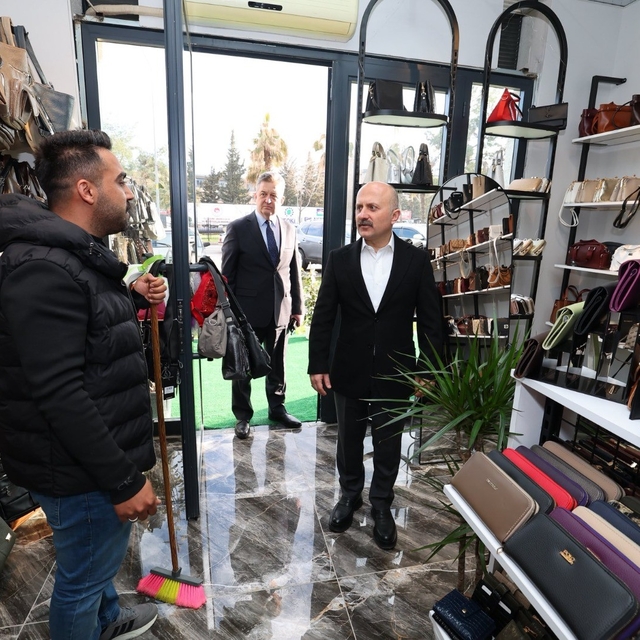 Vali Varol'dan rezerv alanda faaliyet gösteren esnafa bayram ziyaret