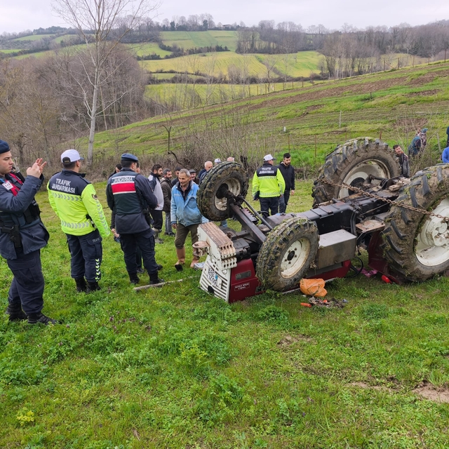 Samsun'da traktörün devrildiği kazada 1 kişi öldü, 1 kişi yaralandı