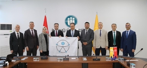 Malatya'da İnönü Üniversitesi Merkez Kütüphanesi'ne erişilebilirlik ödülü