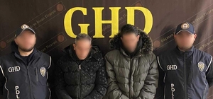 Bayburt’ta göçmen kaçakçılığı operasyonunda 5 düzensiz göçmen ile 5 şüpheli yakalandı