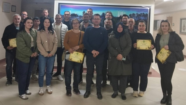 Edirne'de diplomalı çobanlar kursu tamamladı